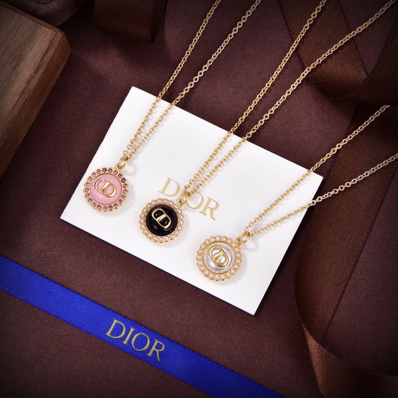 chr1st1an D10r necklaces